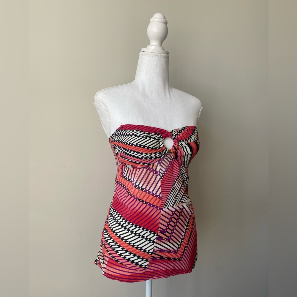 A funky trendy tank top from Ardenes